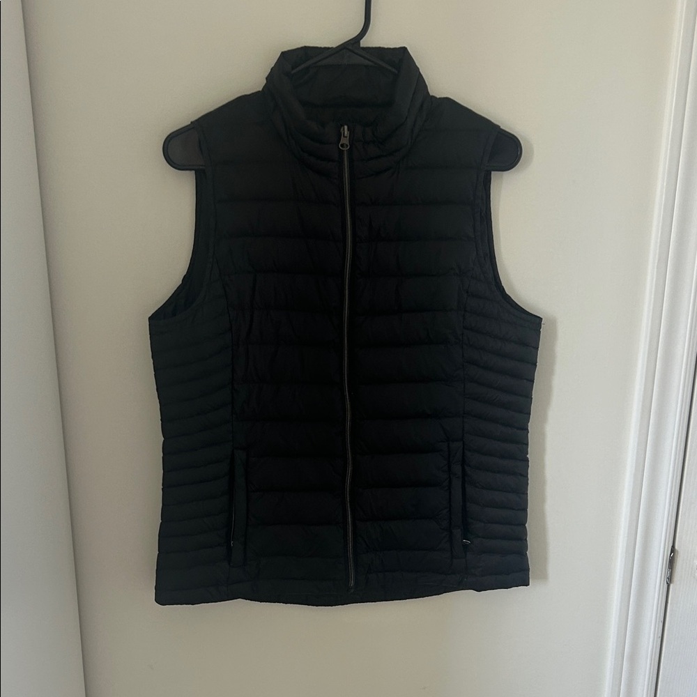 H&M Black Puffer Vest